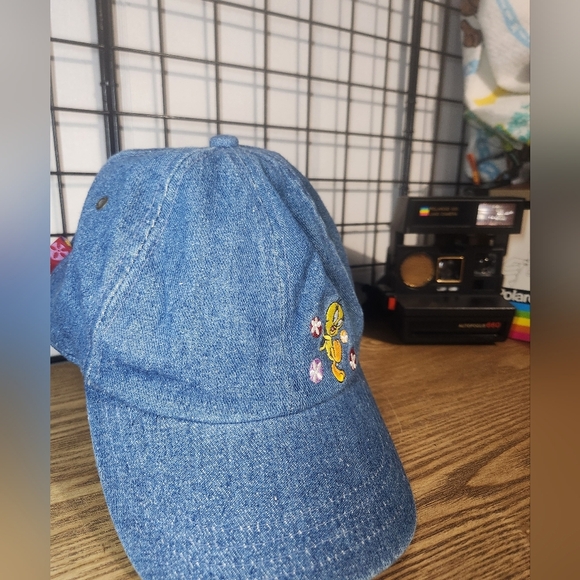 Vintage Looney Tunes TWEETY BIRD Blue Demin Baseball Hat - Picture 2 of 7